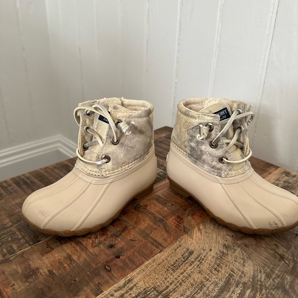 Sperry Kids Boots!